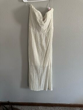 Lace Strapless Maxi Dress in Ivory